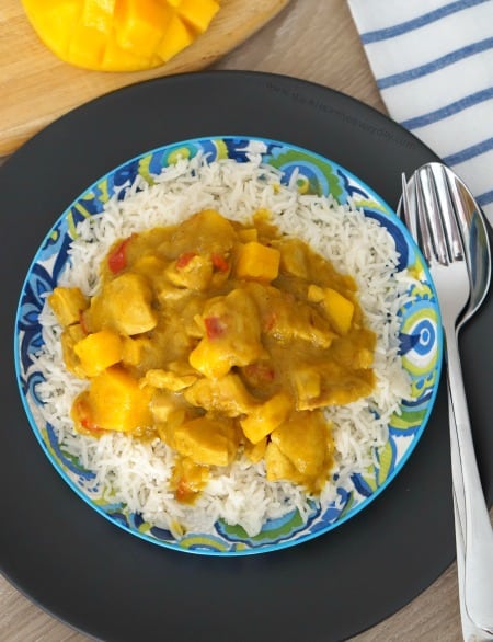 Delicious and Easy Mango Chicken Curry recipe - gluten free too!
