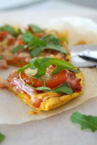 Easy Gluten-Free Sweet Potato Pizza Base with Tomato, Hame and Rocket topping!