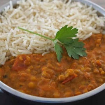 East tomato and lentil curry gluten-free